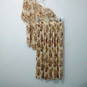 Nicola tan floral two piece pleated Spring skirt set